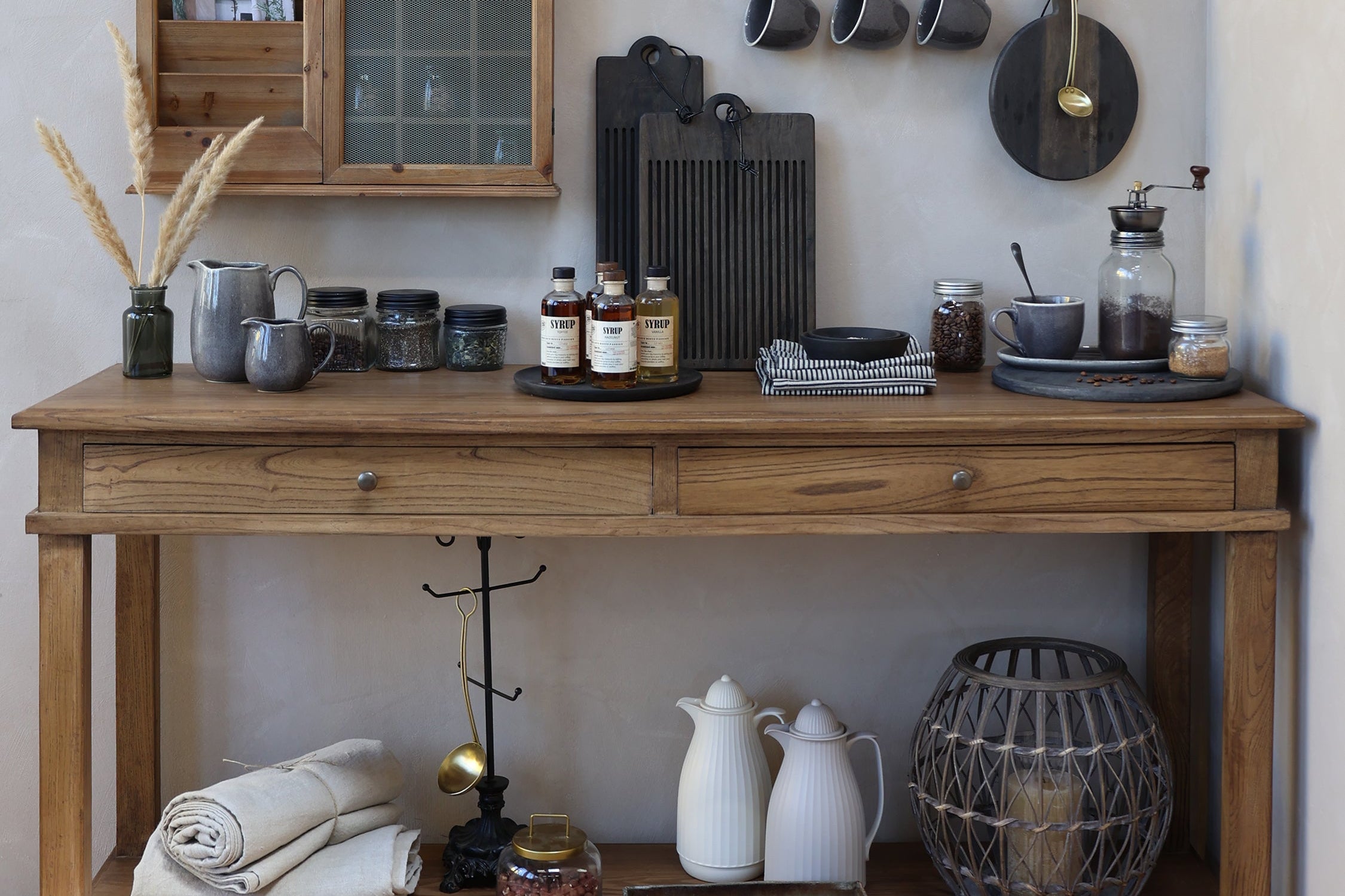 Tables & Storage