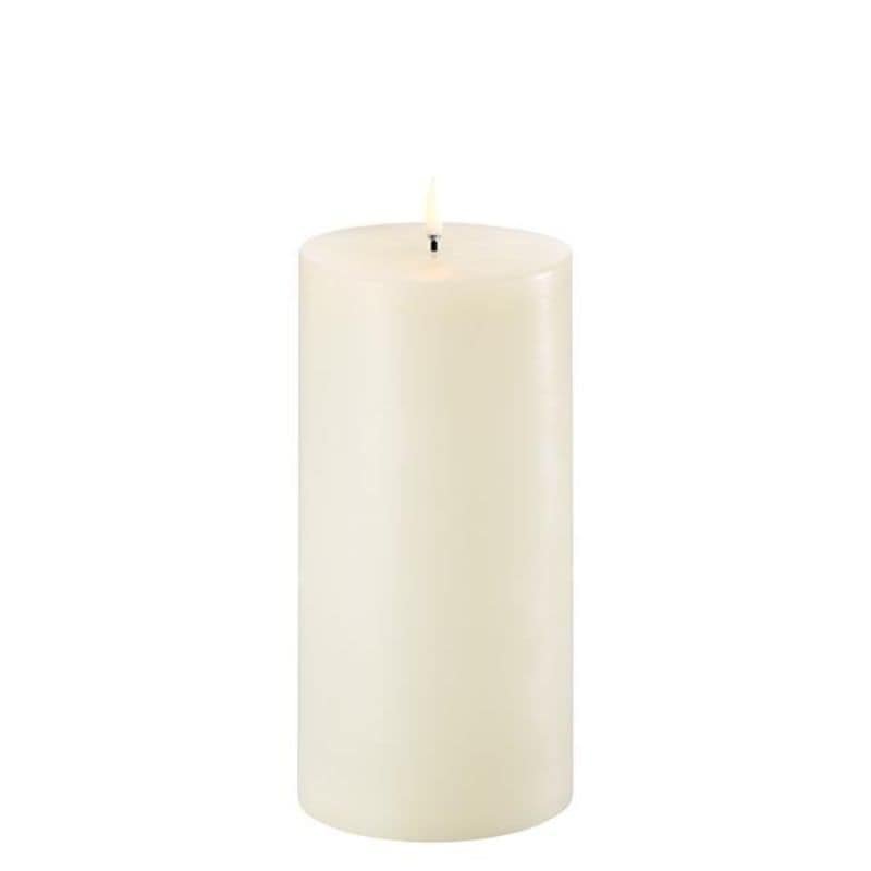 Pillar Candle - Ivory - 10.1cm x 20cm | Fragrances | Candles & Diffusers | The Elms