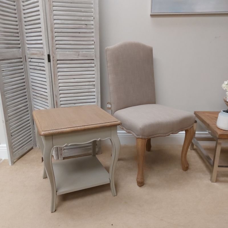 Sofia End Table with Shelf – Hardwick/Rustic Brown | The Elms