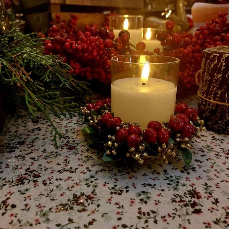 Candle Ring - Shiny Red/Gold Glitter Berry | Christmas | Christmas Candleholders | The Elms